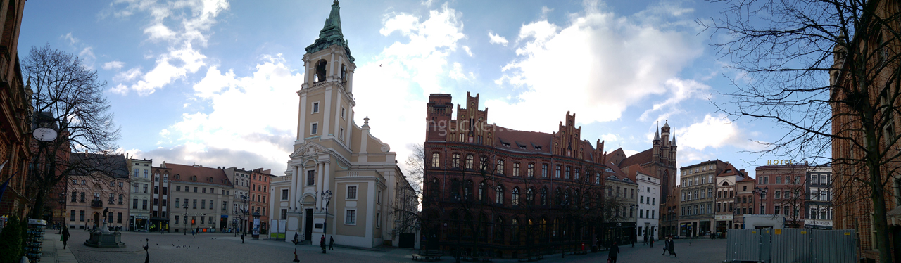 Kościół Ducha Świętego & Hôtel de Varsovie (Thorn, Polen)