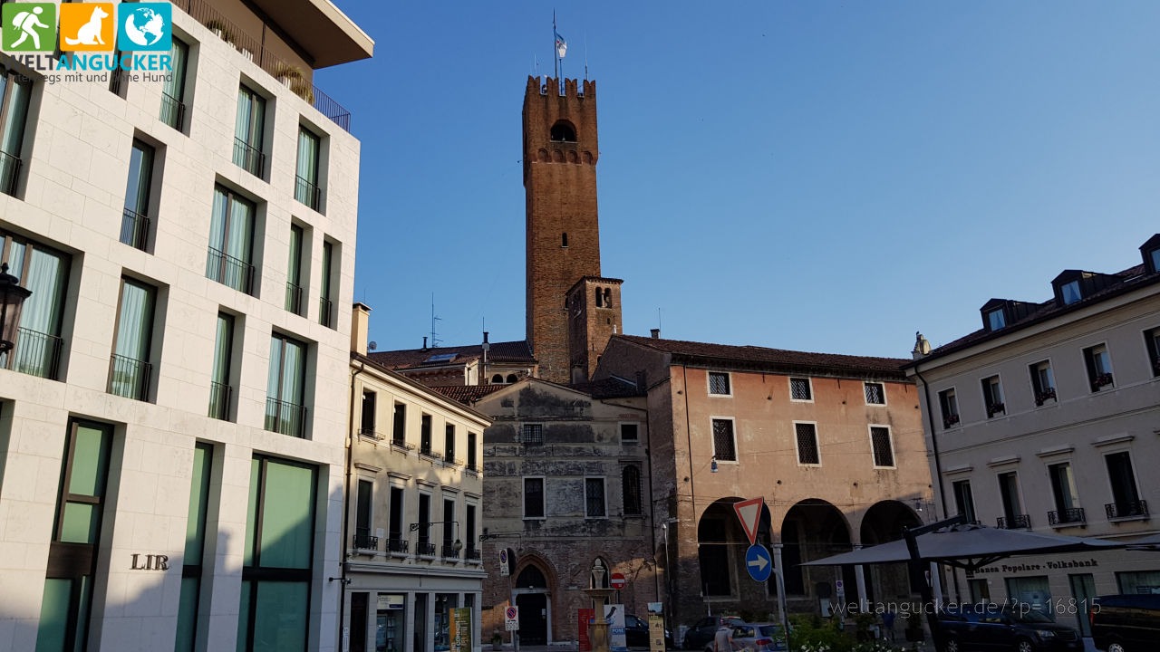 Chiese di Santa Lucia e San Vito an der Piazza San Vito in Treviso (Venetien, Italien)