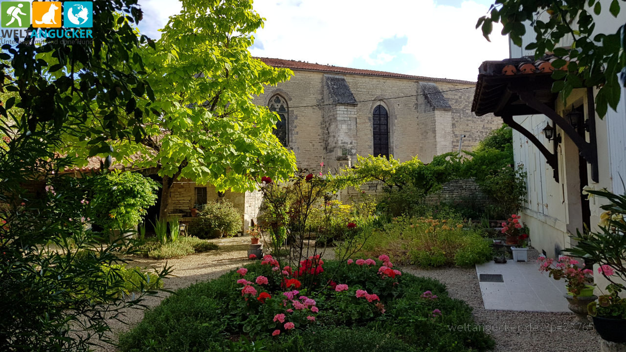 Eglise Saint-Jacques in Tusson