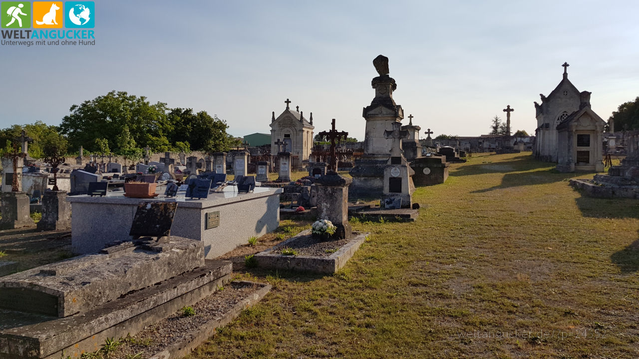 Friedhof von Verteuil-sur-Charente (Charente, Nouvelle-Aquitaine, Frankreich)
