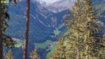 Blick auf ein Tal der Zillertaler Alpen im Ahrntal