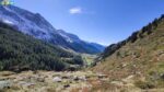Blick vom Krimmler Tauernweg hinab ins Ahrntal im Südtiroler Naturpark Rieserferner-Ahrn