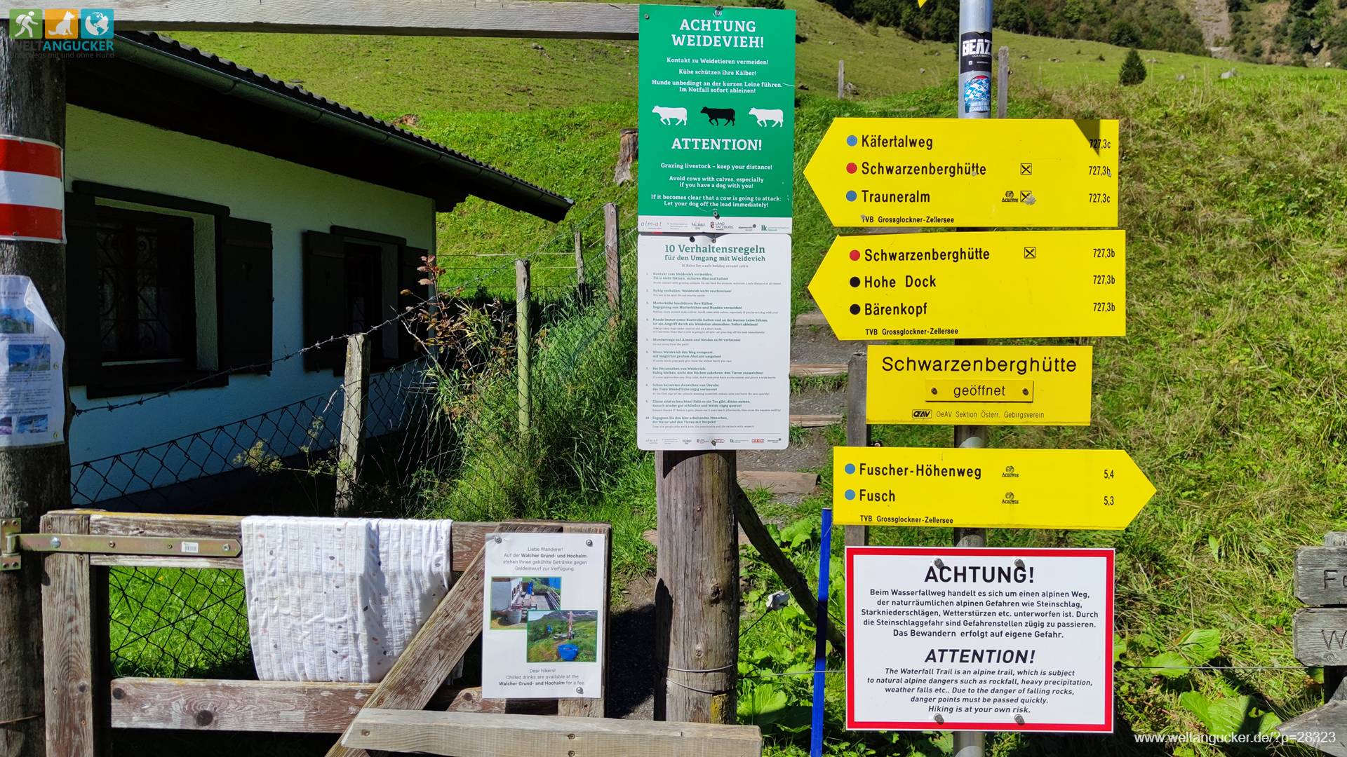 Ferleiten:  Hinweisschilder am Zugang zum Wasserfall Erlebnisweg Wanderweg 3D