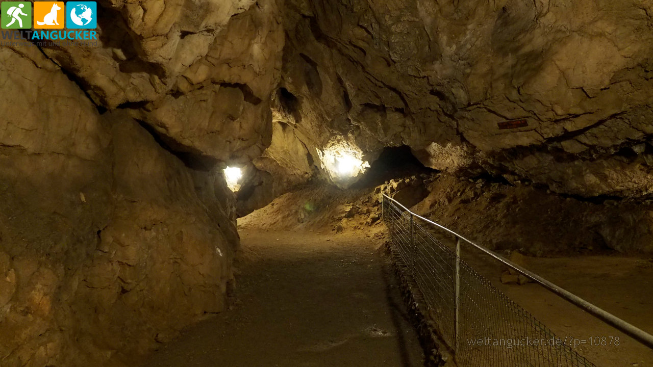 2/25 - Grotte fortifiée Cova Bastera, Villefranche-de-Conflent (Pyrénées-Orientales, Okzitanien, Frankreich)